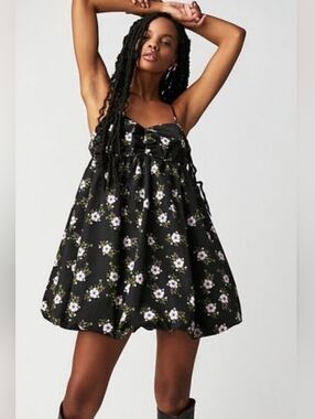 NWOT Free People In A Bubble Sweetheart Neckline Mini Dress
